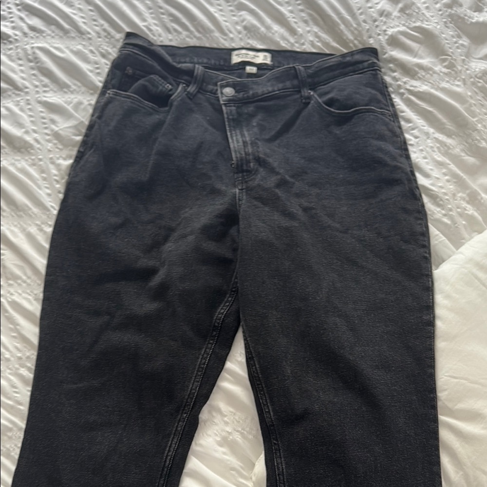 Abercrombie & Fitch the 90’s slim straight ultra high rise curve love